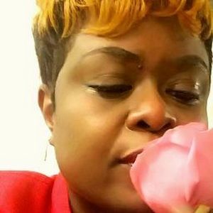 Meet your Posher, Gilda